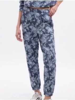 LOVE SHACK FANCY/GAP  Girls Floral Print Jogger Pants - Blue